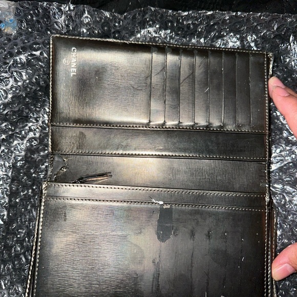 Chanel Metallic CC Logo Long Bifold Flap Wallet - Picture 4 of 12